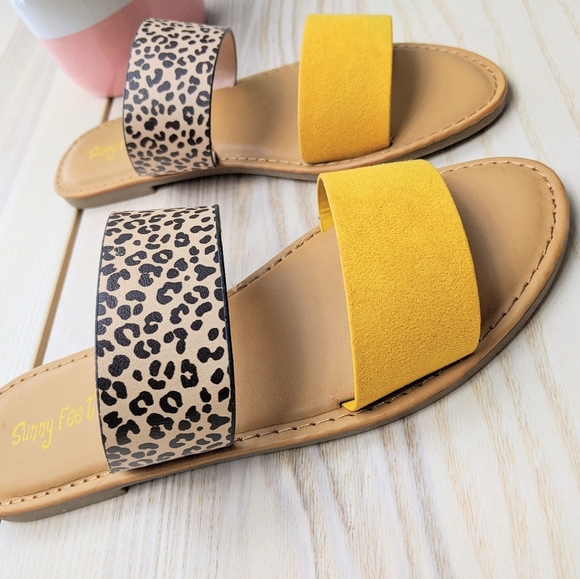 FINAL SALE 🆕🌿LEOPARD PRINT SANDALS🌿 - Picture 6 of 7